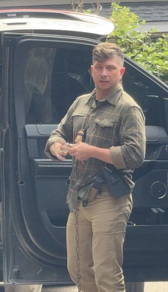 File:Unknown agent.jpg