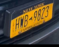 Vehicle NY-HWB-9823